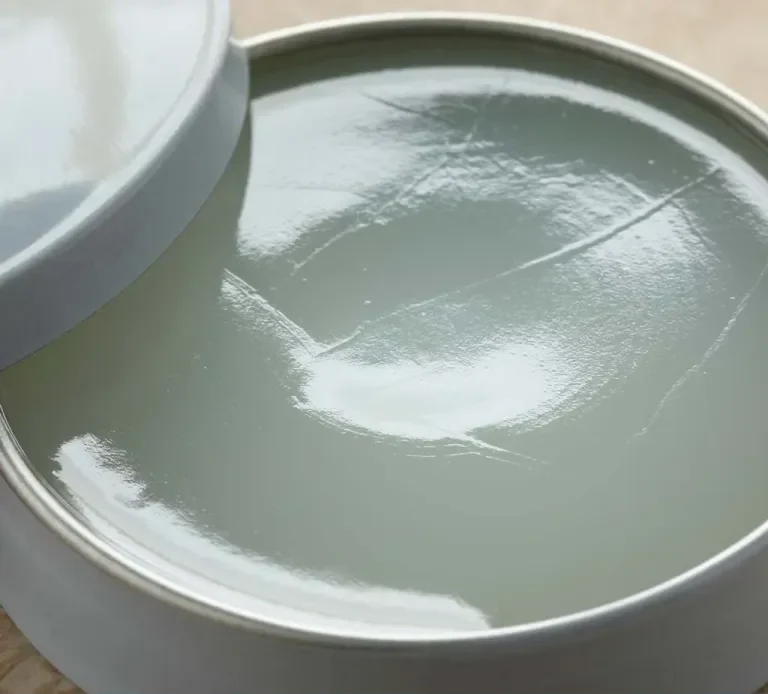 cosmetic petroleum jelly